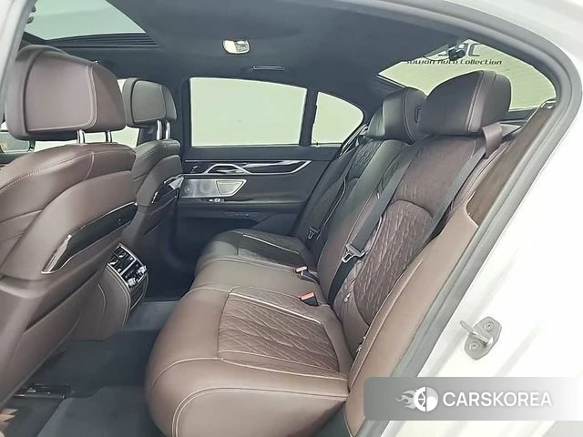 BMW 7 Series (G11) 2021 Белый из Кореи, фото 3