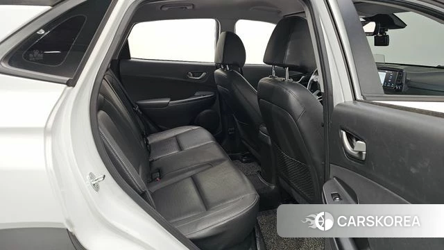 Hyundai Kona 2018 Белый из Кореи, фото 3
