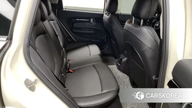 Mini Cooper Clubman 2021 Жемчужный цвет из Кореи, фото 3