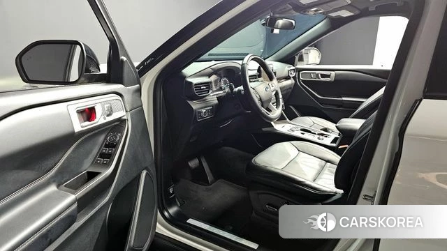 Ford Explorer 6th Generation 2020 Белый из Кореи, фото 3