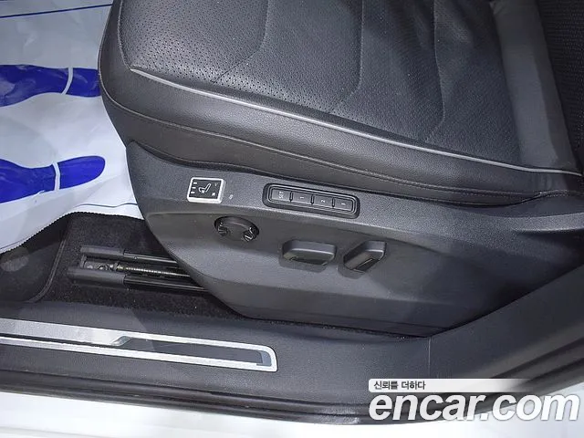 Volkswagen Tiguan second Generation 2020 Белый из Кореи, фото 3