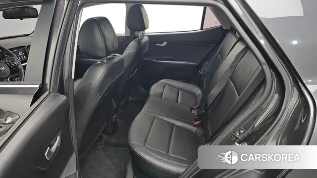 Kia Stonic 2018 Серый из Кореи, фото 3