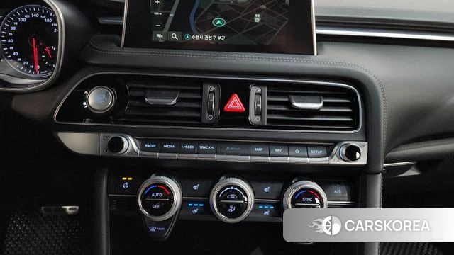 Genesis G70 2018 Коричневый из Кореи, фото 3