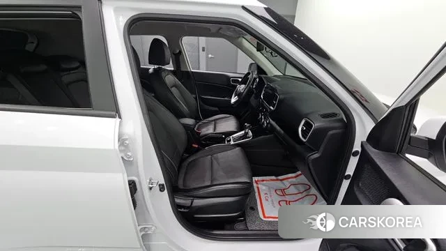 Hyundai Venue 2019 Белый из Кореи, фото 3