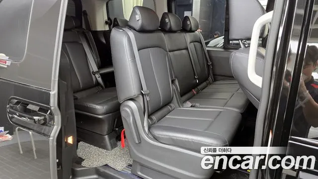 Hyundai Staria 2022 Черный из Кореи, фото 3