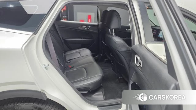 Kia Sportage 5th Generation 2024 Белый из Кореи, фото 3