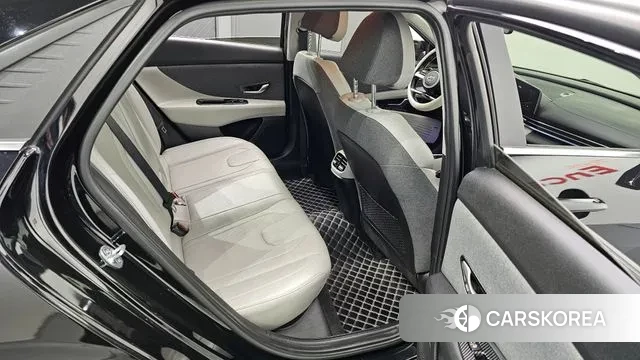 Hyundai Avante (CN7) 2021 Черный из Кореи, фото 3