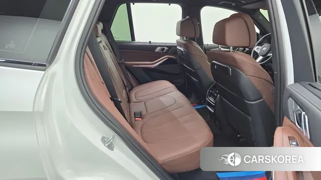 BMW X5 (G05) 2024 Белый из Кореи, фото 3