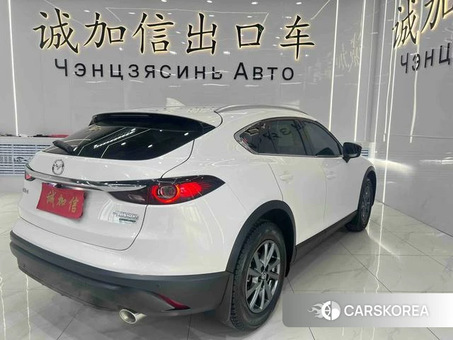 Mazda CX-4 2023 Белый из Китая, фото 3