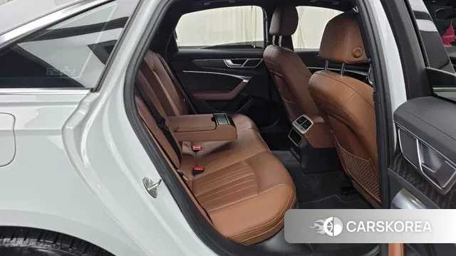 Audi A6 (C8) 2020 Белый из Кореи, фото 3