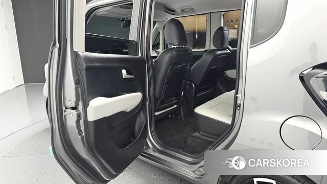 Kia The New Kia Ray 2023 Серый из Кореи, фото 3