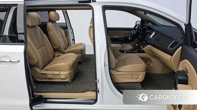 Kia The New Carnival 2020 Белый из Кореи, фото 3