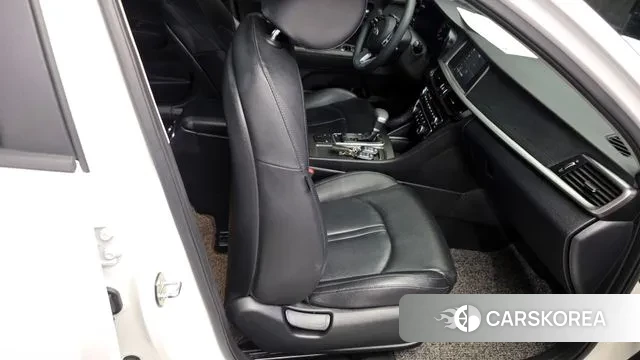 Kia The New K5 2nd generation 2018 Белый из Кореи, фото 3