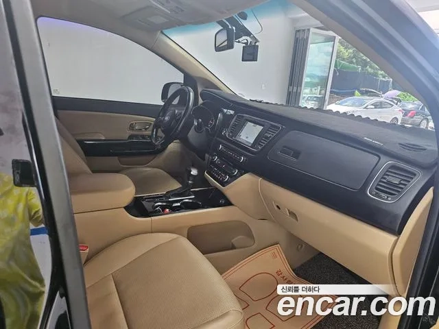 Kia The New Carnival 2019 Черный из Кореи, фото 3