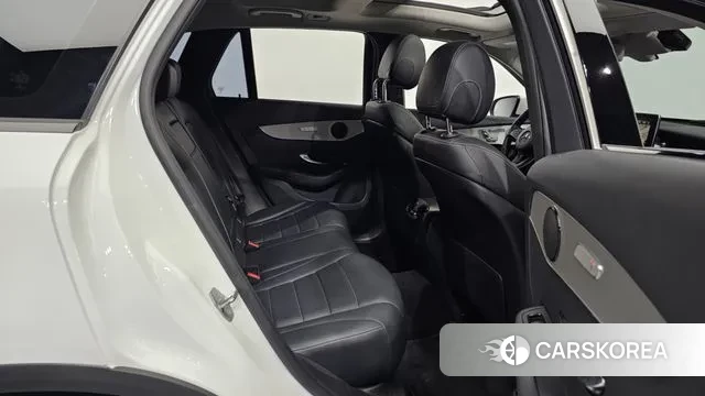 Mercedes-Benz GLC-Class X253 2018 Белый из Кореи, фото 3