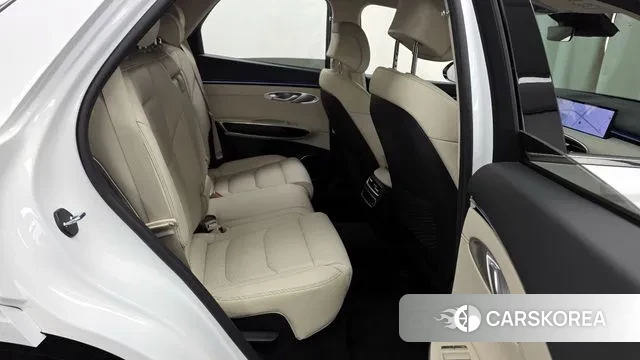 Genesis GV70 2024 Белый из Кореи, фото 3