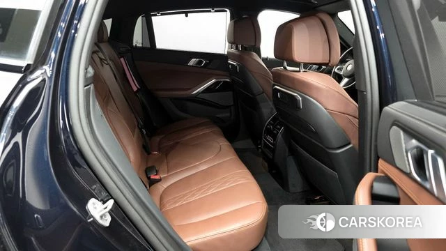 BMW X6 (G06) 2025 Черный из Кореи, фото 3