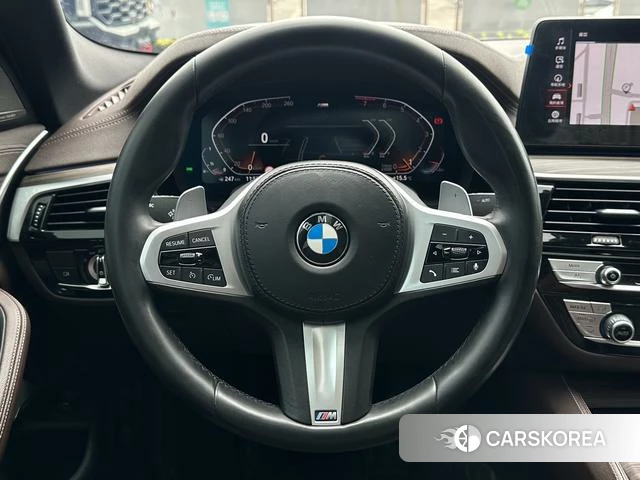 BMW 5 series 2022 Черный из Китая, фото 3