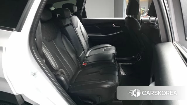 Hyundai The New Santa Fe 2021 Серебристо-серый из Кореи, фото 3