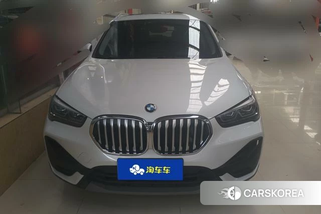BMW X1 2021 Белый из Китая, фото 3