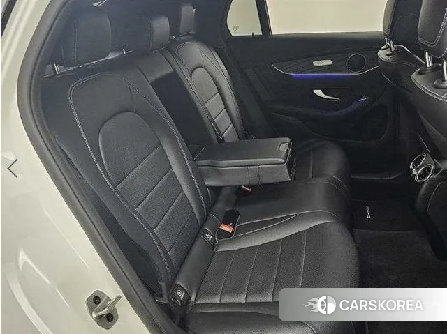 Mercedes-Benz GLC-Class X253 2023 Белый из Кореи, фото 3