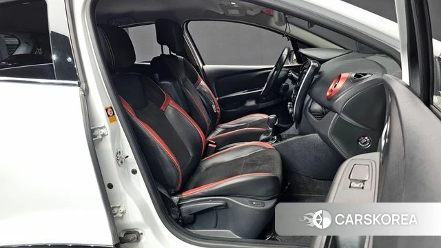 Renault Korea (Samsung) Clio 2018 Белый из Кореи, фото 3