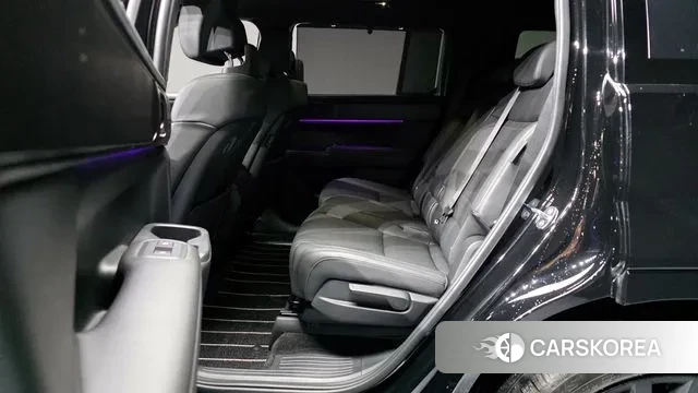 Hyundai Santa Fe (MX5) 2024 Черный из Кореи, фото 3