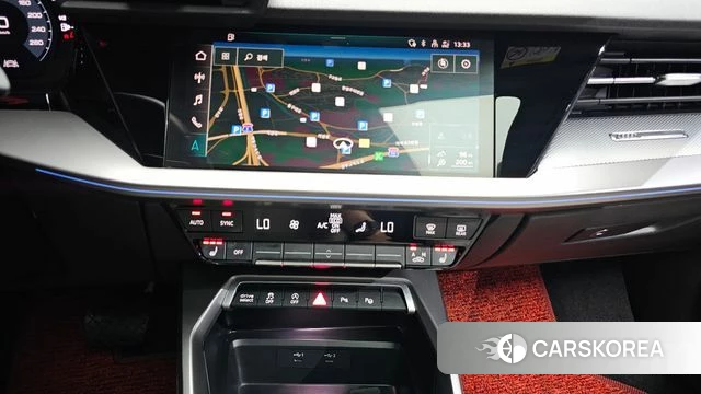 Audi A3 (8Y) 2023 Белый из Кореи, фото 3