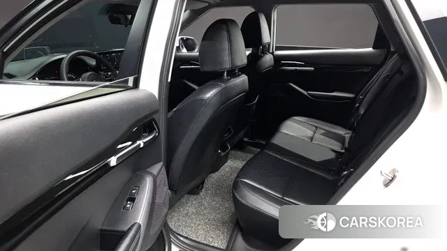 Kia Seltos 2019 Белый из Кореи, фото 3