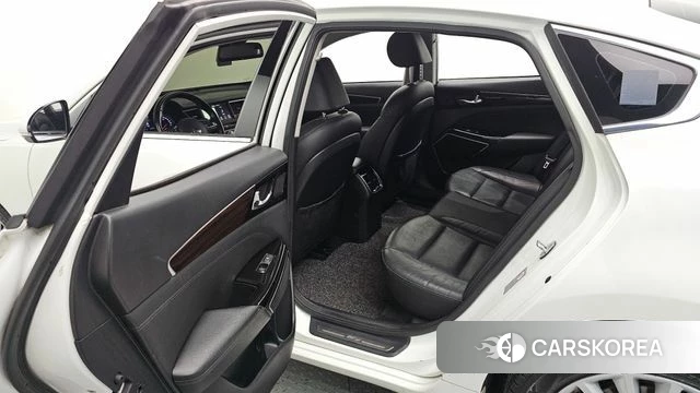 Kia Come New K7 2018 Белый из Кореи, фото 3