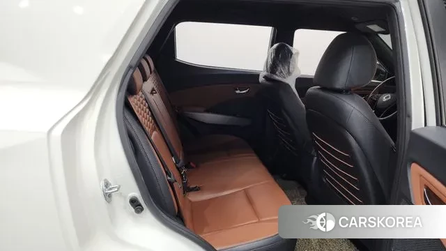 Ssangyong Tivoli Armor 2018 Белый из Кореи, фото 3