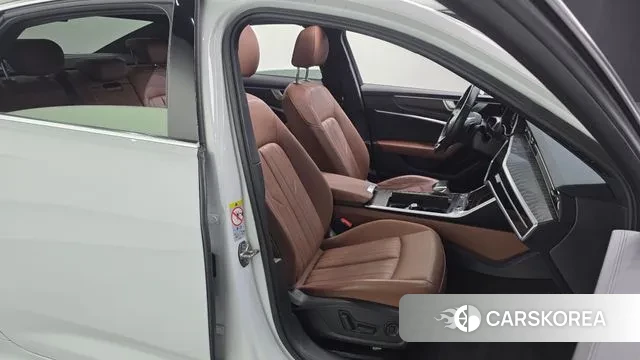 Audi A6 (C8) 2019 Белый из Кореи, фото 3