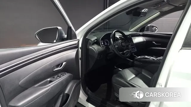 Hyundai Tucson (NX4) 2022 Белый из Кореи, фото 3