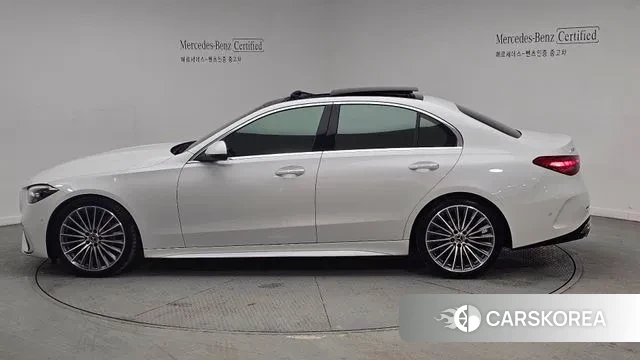 Mercedes-Benz C-Class W206 2023 Белый из Кореи, фото 3