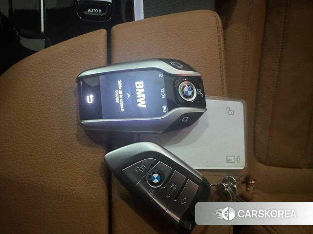 BMW 5 Series (G30) 2023 Серый из Кореи, фото 3