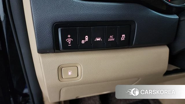 Kia The New Carnival 2018 Черный из Кореи, фото 3