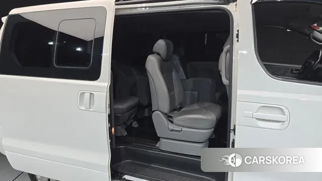 Hyundai The New Grand Starex 2020 Белый из Кореи, фото 3