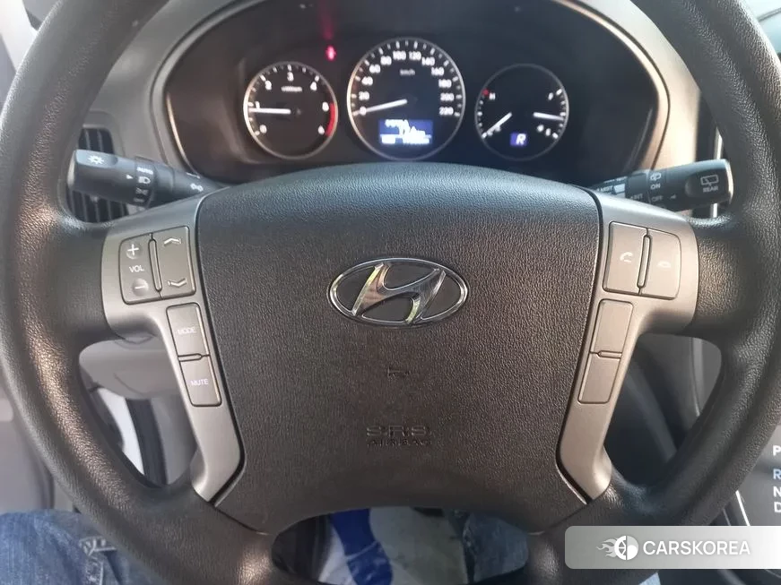 Hyundai The New Grand Starex 2018 Белый из Кореи, фото 3