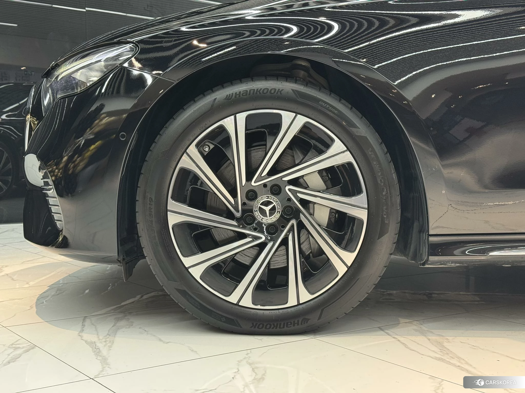 Mercedes-Benz E-class 2023 Черный из Китая, фото 3