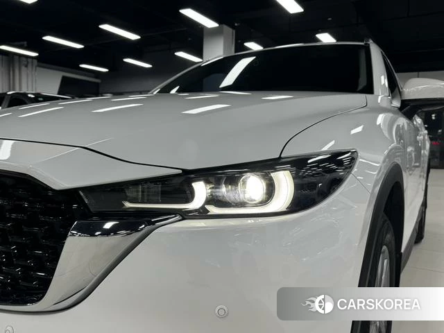 Mazda CX-5 2023 Белый из Китая, фото 3