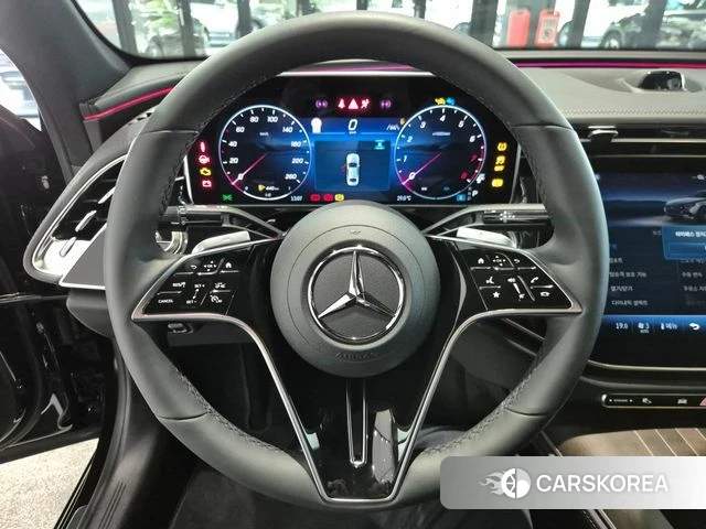 Mercedes-Benz E-Class W214 2025 Черный из Кореи, фото 3