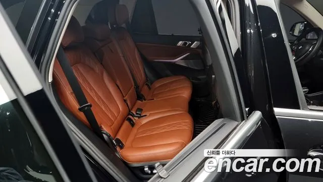 BMW X5 (G05) id 2499797 из Кореи 3