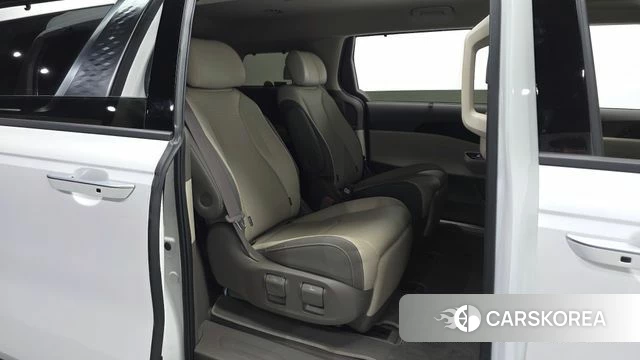 Kia Carnival 4th generation 2021 Белый из Кореи, фото 3