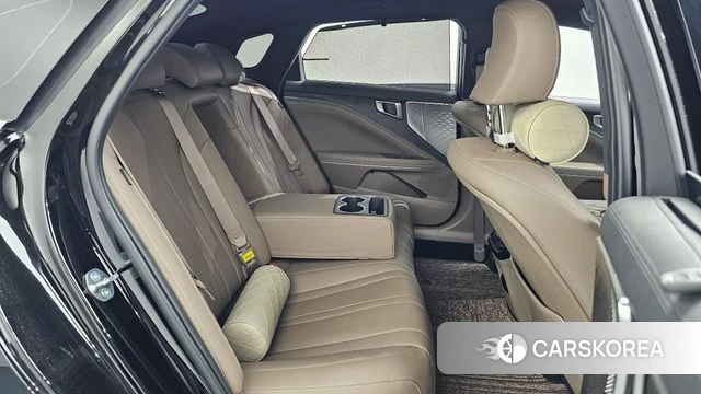 Kia K8 2023 Черный из Кореи, фото 3