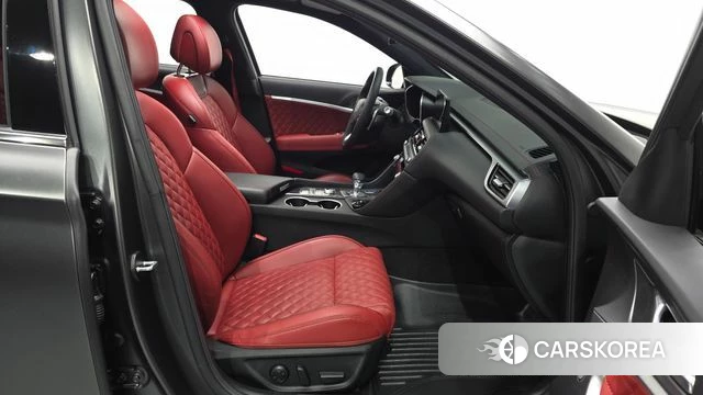 Genesis The New G70 2023 Серый из Кореи, фото 3