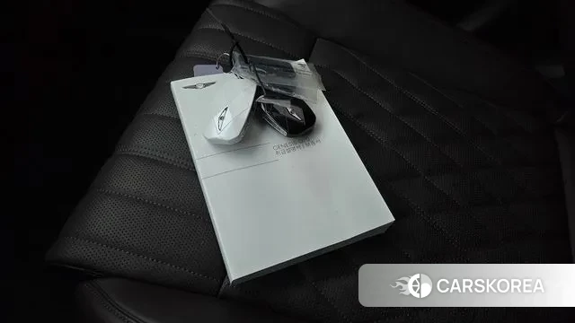 Genesis The New G70 2023 Белый из Кореи, фото 3