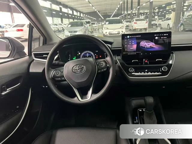 Toyota Corolla 2023 Белый из Китая, фото 3