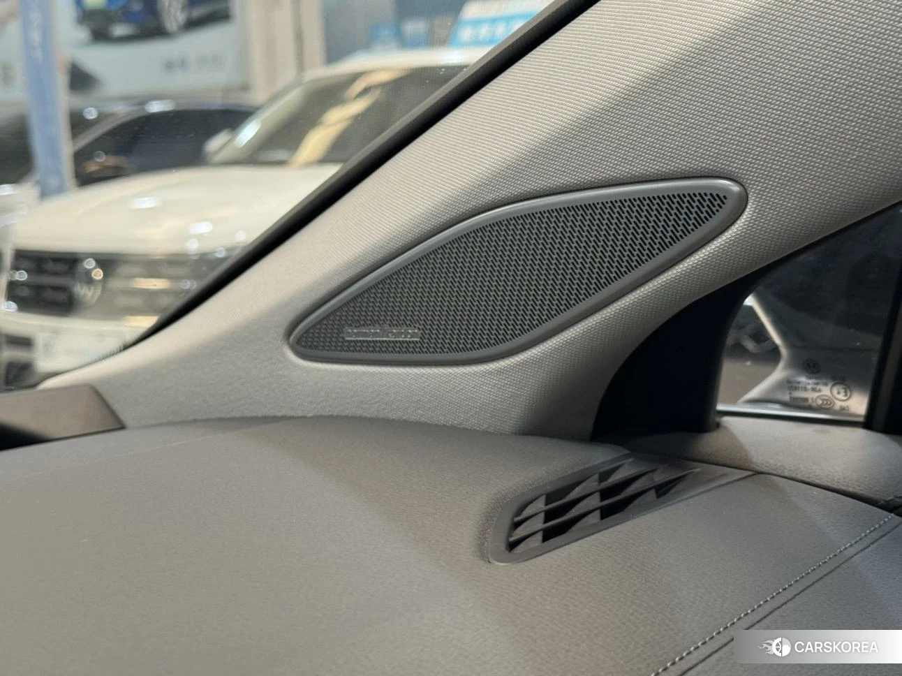 Volkswagen ID.7 VIZZION 2023 Темно-серый из Китая, фото 3