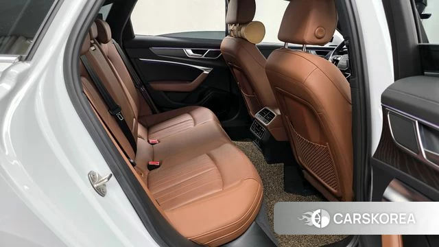 Audi A6 (C8) 2023 Белый из Кореи, фото 3