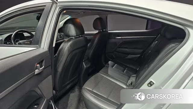 Hyundai Avante AD 2018 Серебряный из Кореи, фото 3